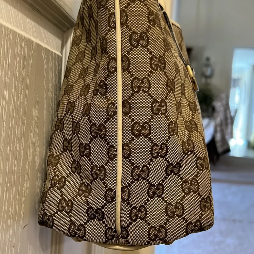 Gucci tote - Picture 5 of 15
